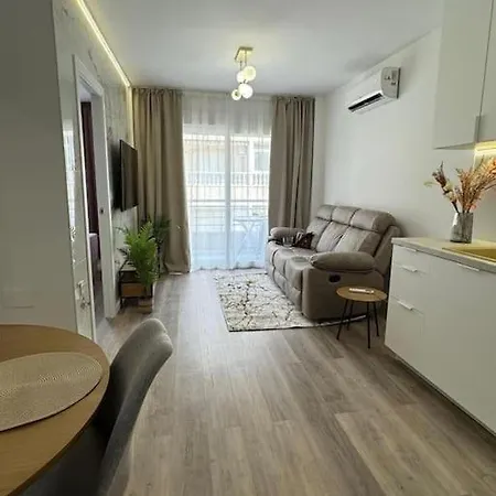 Apartamento Ll62 By Zanis *